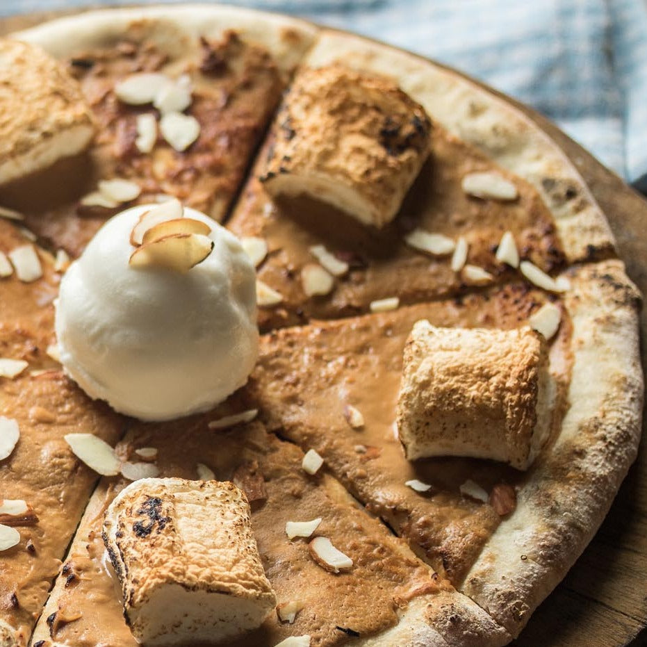 ROASTED MALLOW SPECULOOS PIZZA